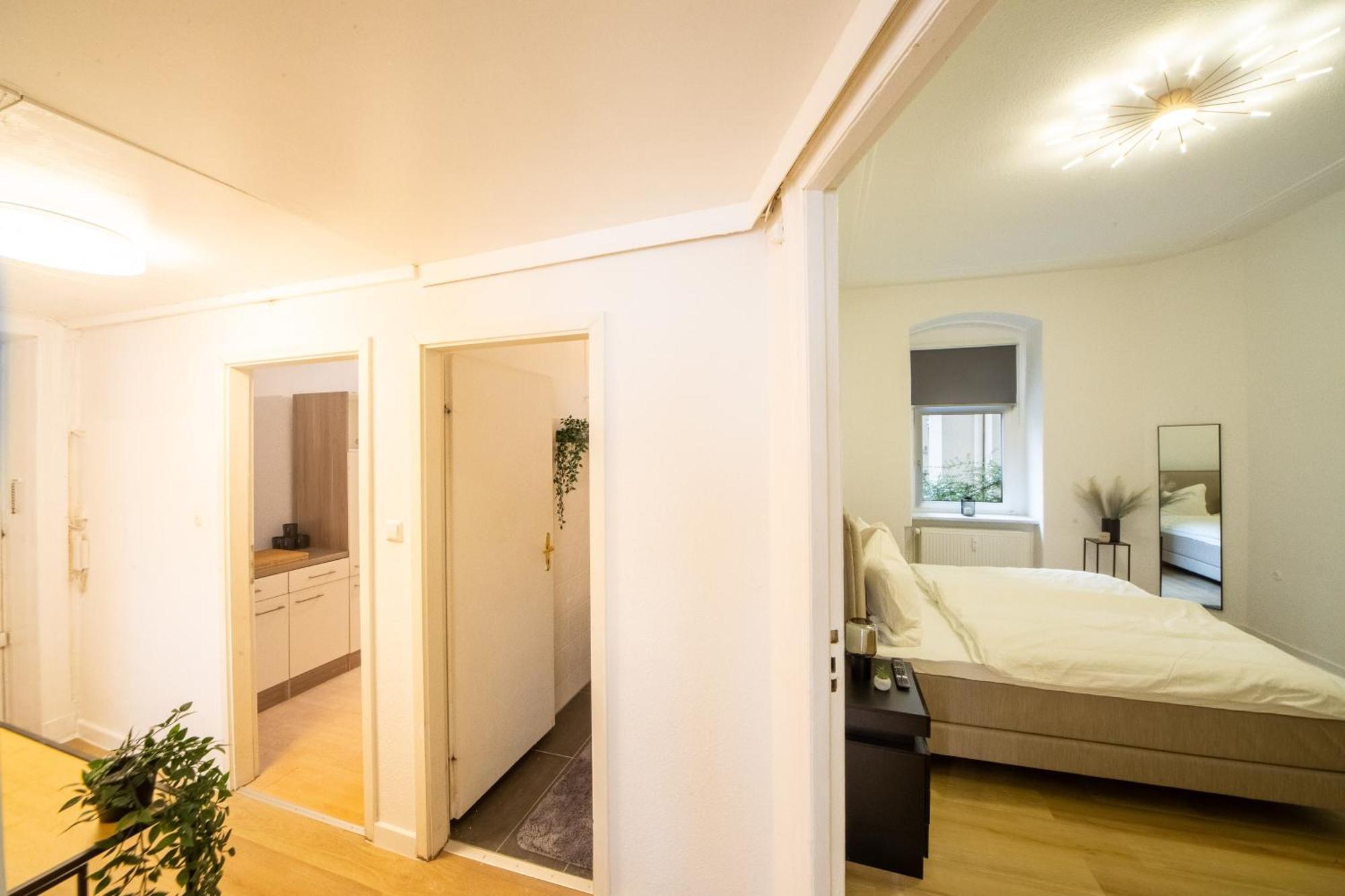 Massagesessel, King-Sized Bed, Billardtisch, 2 Couches Leilighet Berlin Eksteriør bilde